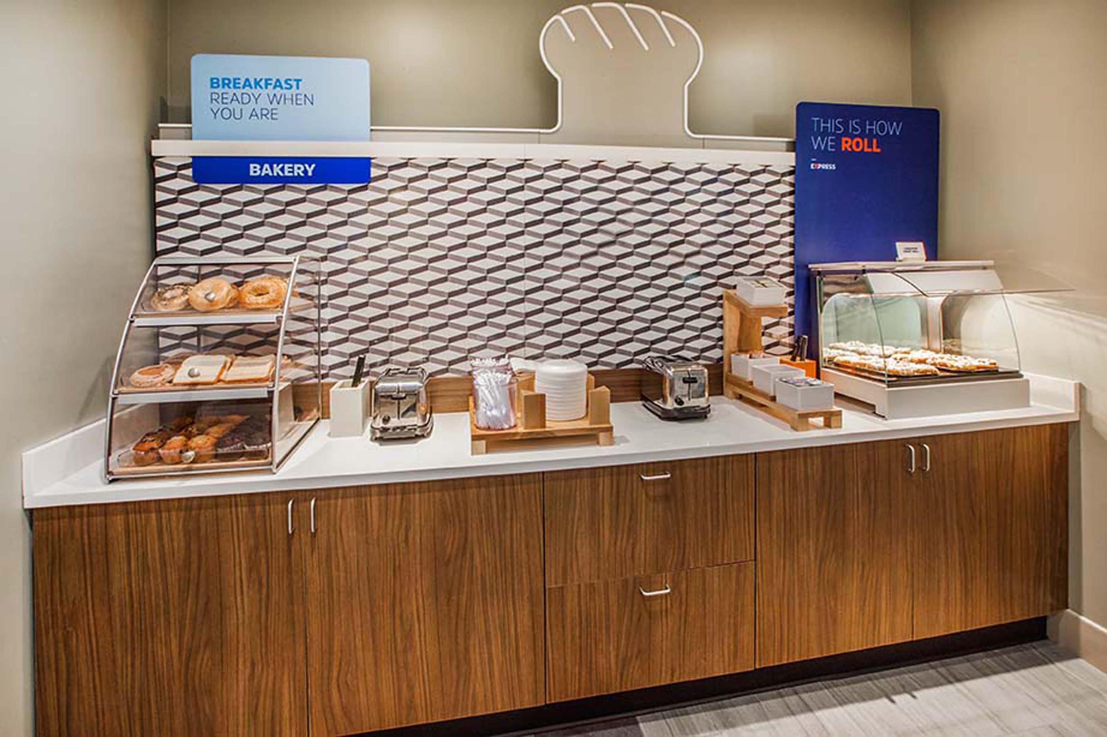 Holiday Inn Express & Suites Sidney By Ihg Ngoại thất bức ảnh